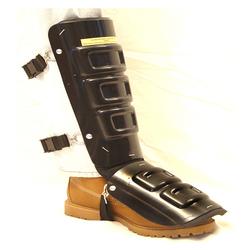 Ellwood Safety® Plastic Knee-Shin-Instep Guards